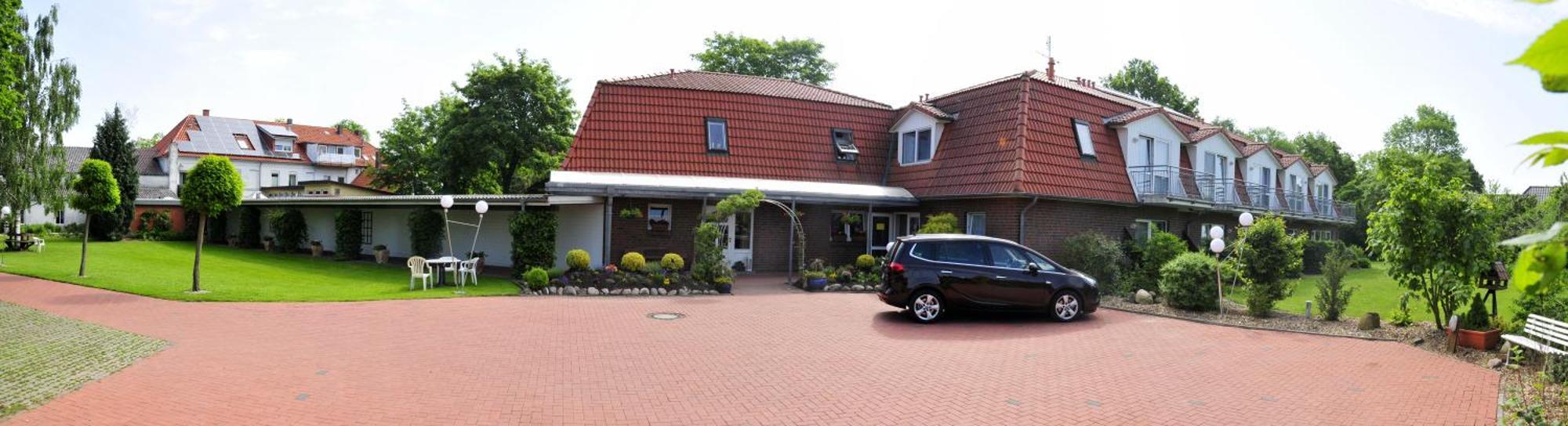 Hotel & Restaurant Zum Deutschen Hause Kirchhatten Zewnętrze zdjęcie