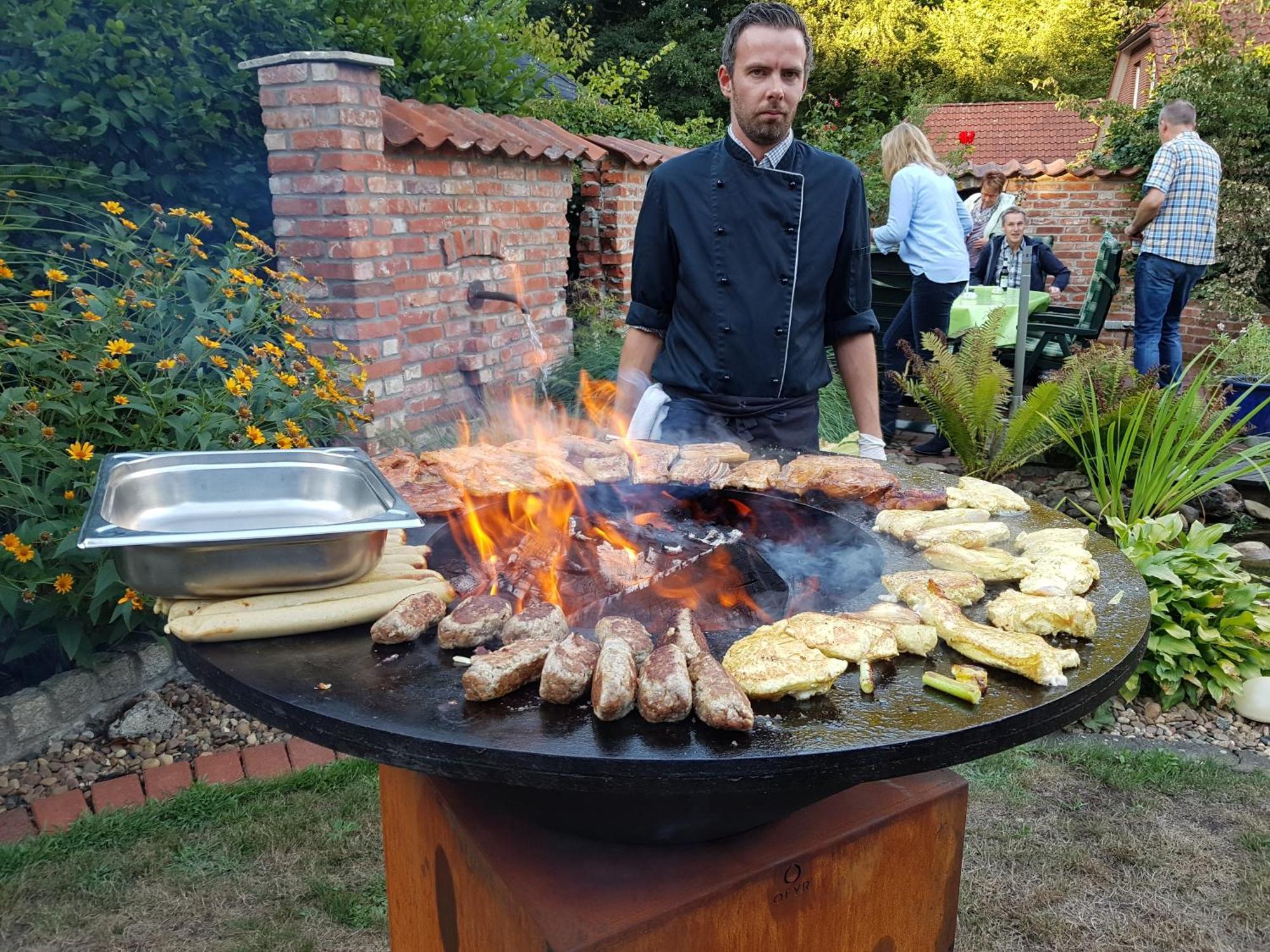 Hotel & Restaurant Zum Deutschen Hause Kirchhatten Zewnętrze zdjęcie