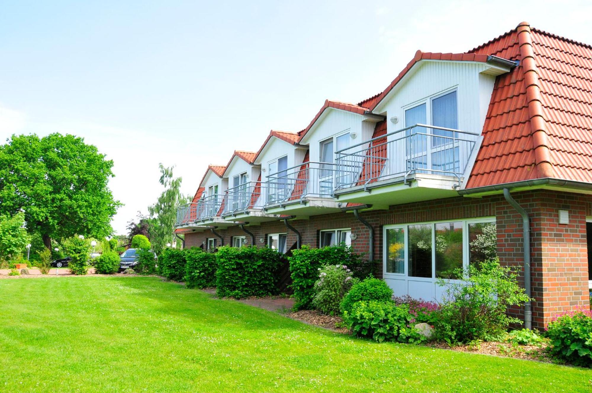 Hotel & Restaurant Zum Deutschen Hause Kirchhatten Zewnętrze zdjęcie