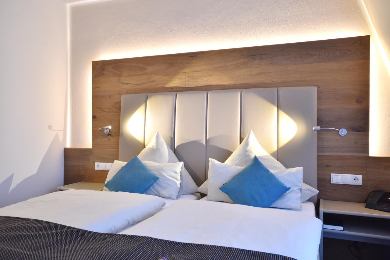 Hotel & Restaurant Zum Deutschen Hause Kirchhatten Zewnętrze zdjęcie