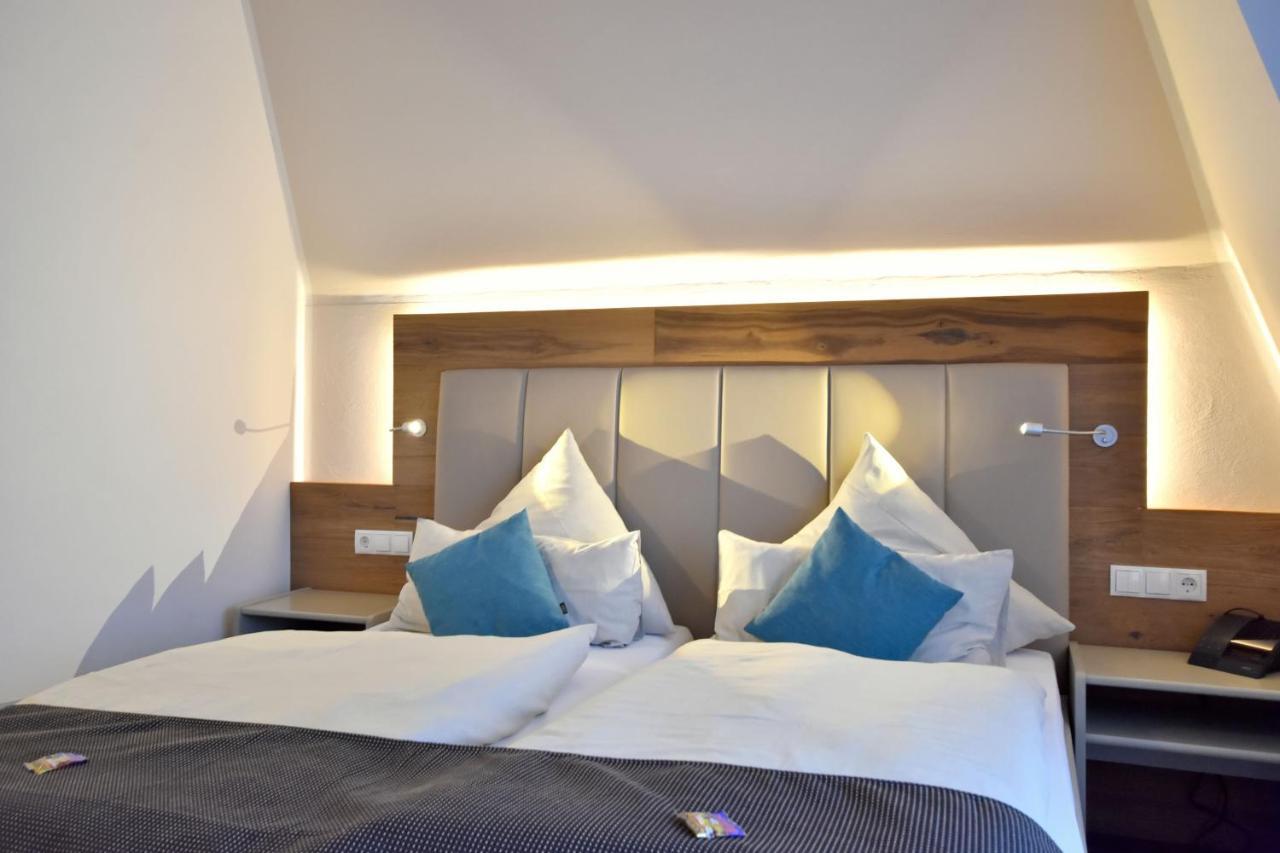 Hotel & Restaurant Zum Deutschen Hause Kirchhatten Zewnętrze zdjęcie